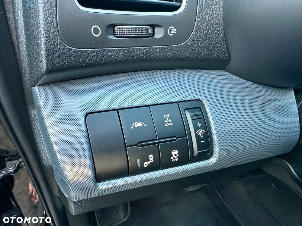 Kia Sorento - 32