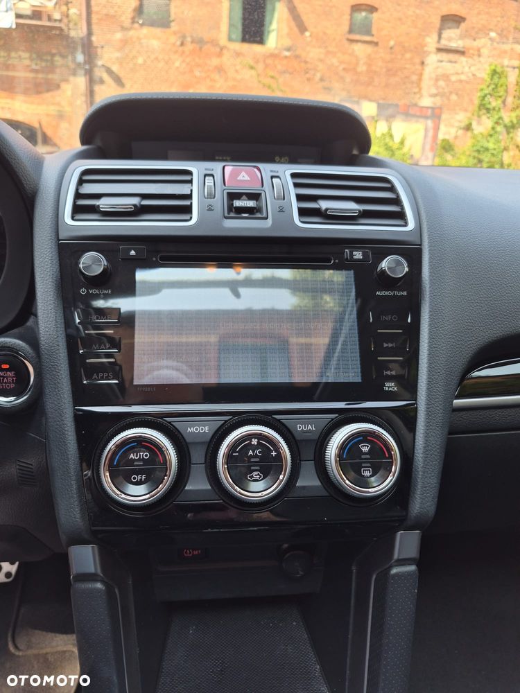 Subaru Forester 2.0 XT Platinum Lineartronic - 12