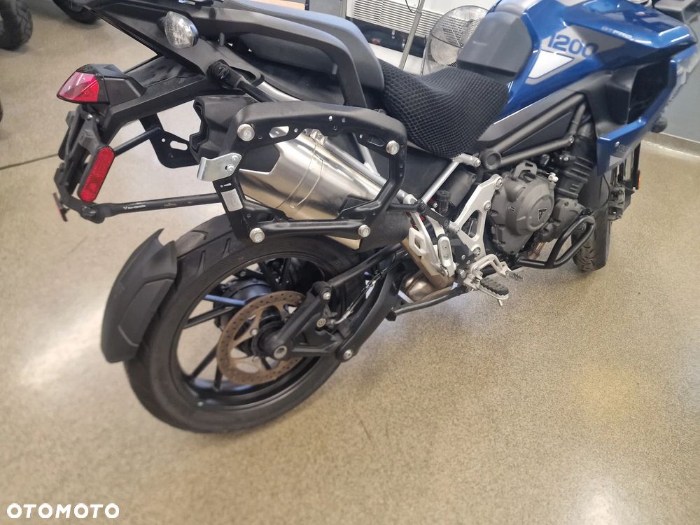 Triumph Tiger - 7