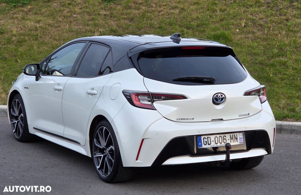 Toyota Corolla 1.8 Hybrid Business Edition - 3