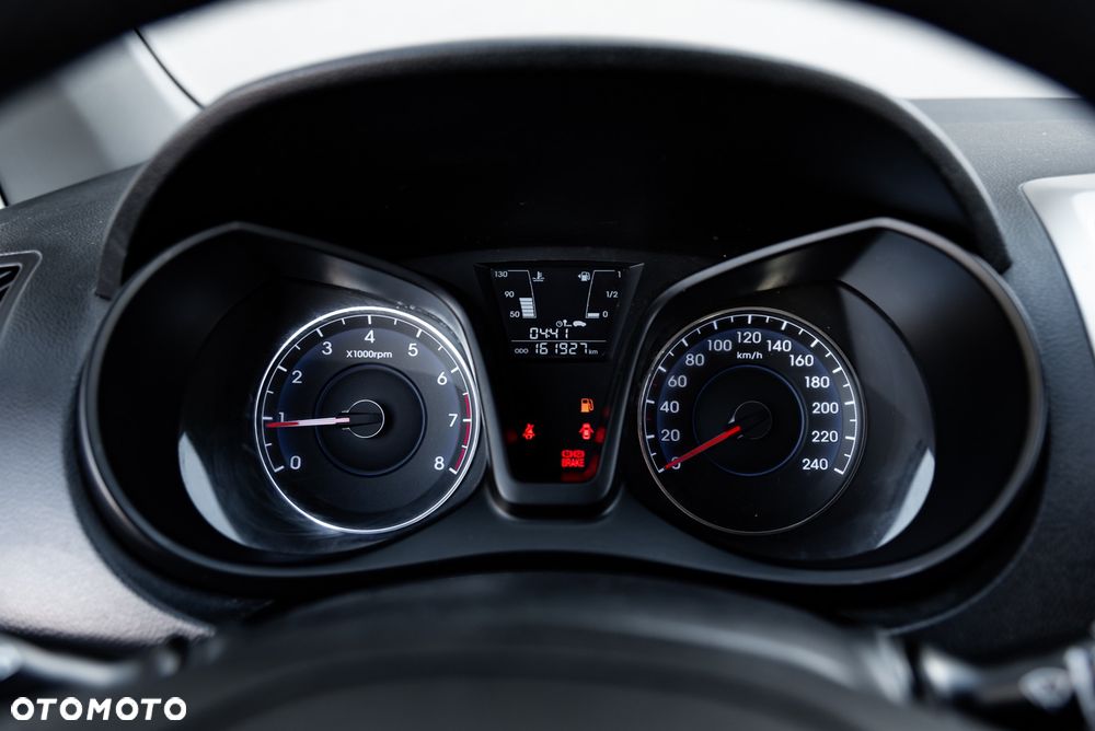 Hyundai ix20 1.4 Classic - 28