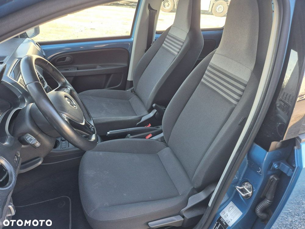 Volkswagen up! - 15