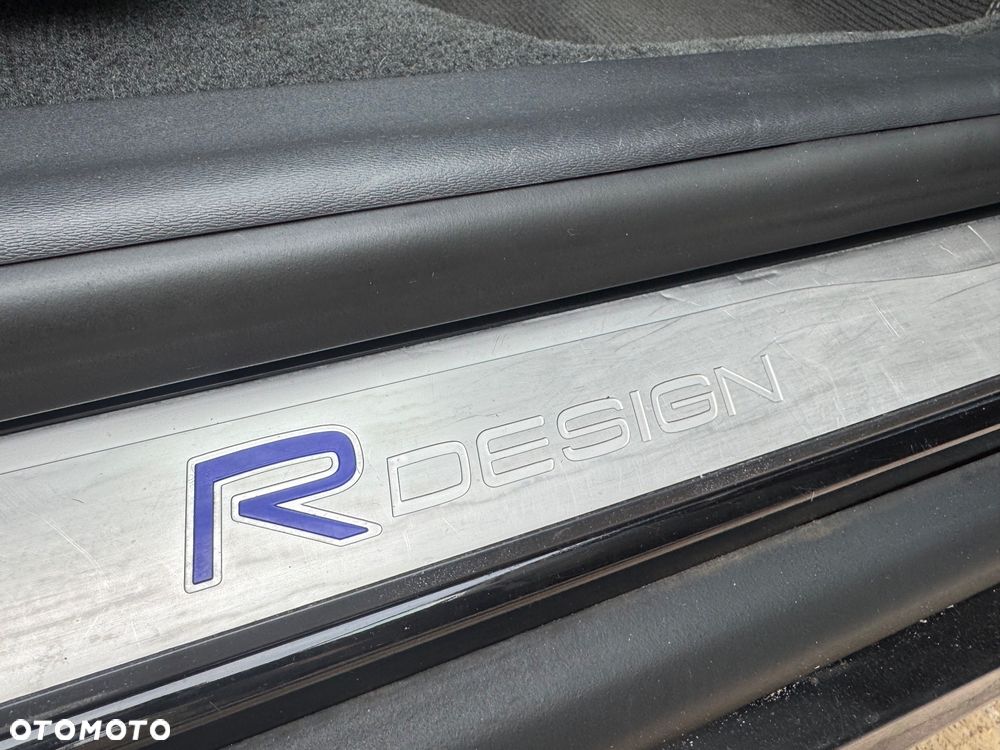 Volvo XC 60 D5 AWD R-Design Kinetic - 23