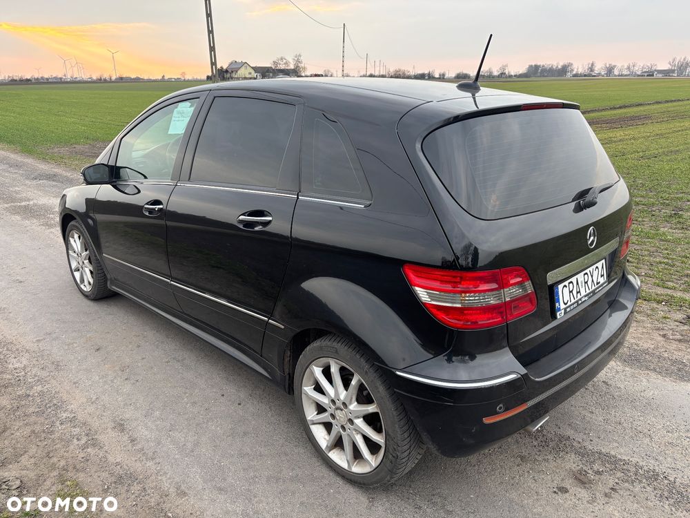 Mercedes-Benz Klasa B 200 CDI DPF SPORT EDITION - 17