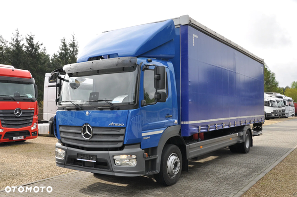 Mercedes-Benz Atego 1524 Firana 7,35 winda klima