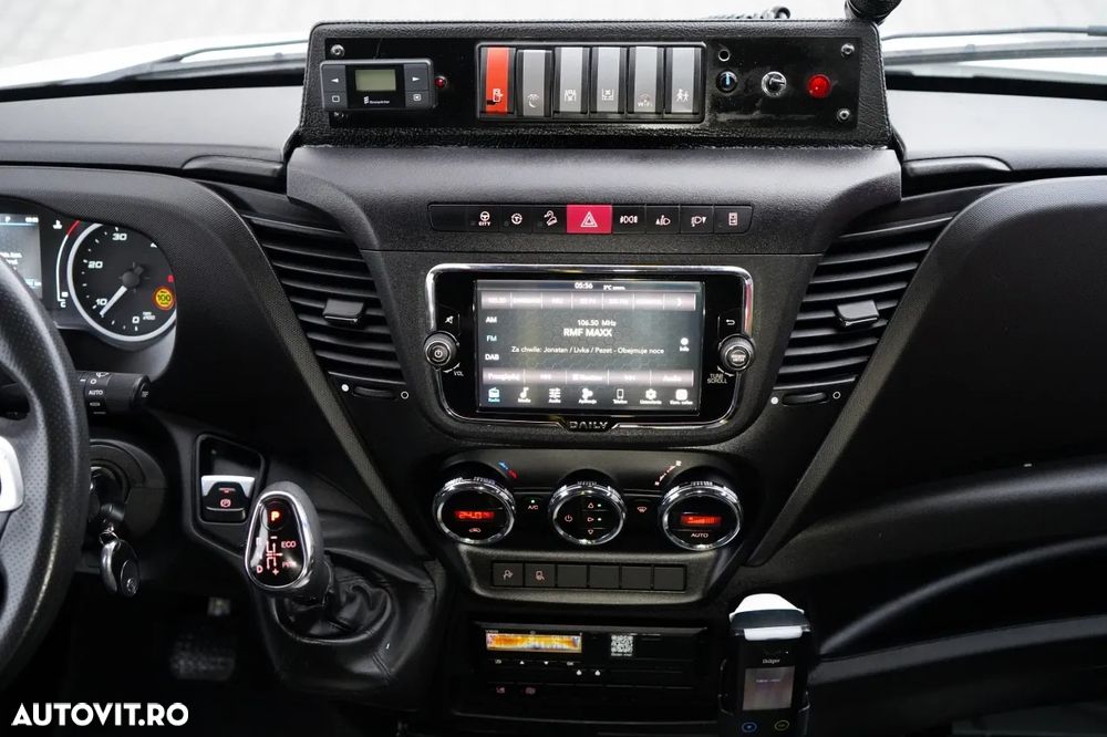 Iveco DAILY / 50C18 / AER CONDIȚIONAT / 66.000 km !!! / HI-MATIC / IMPORTAT - 20