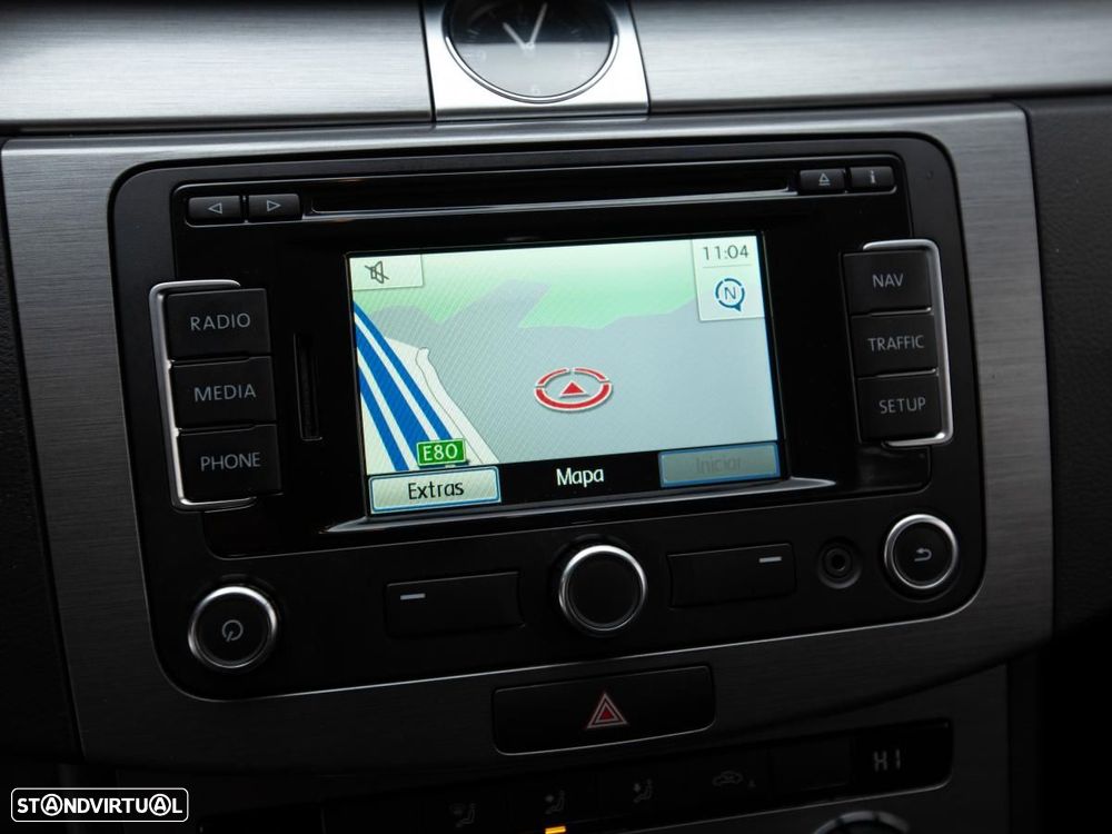 VW Passat Variant - 21