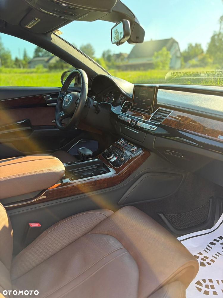 Audi A8 4.0 TFSI L Quattro - 36