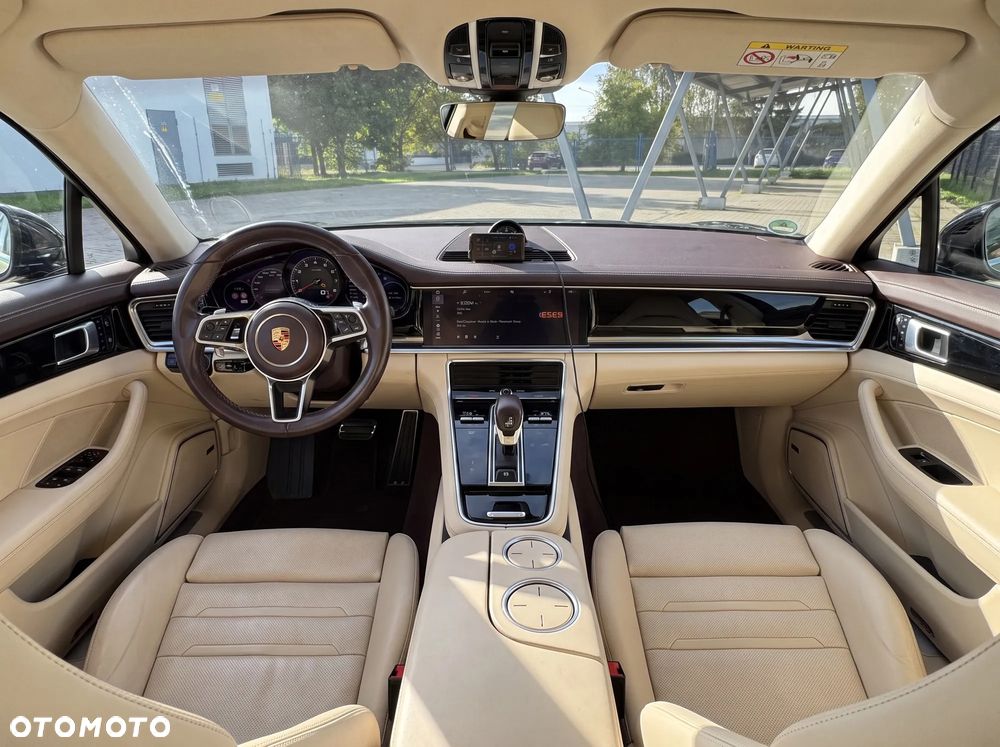 Porsche Panamera - 20