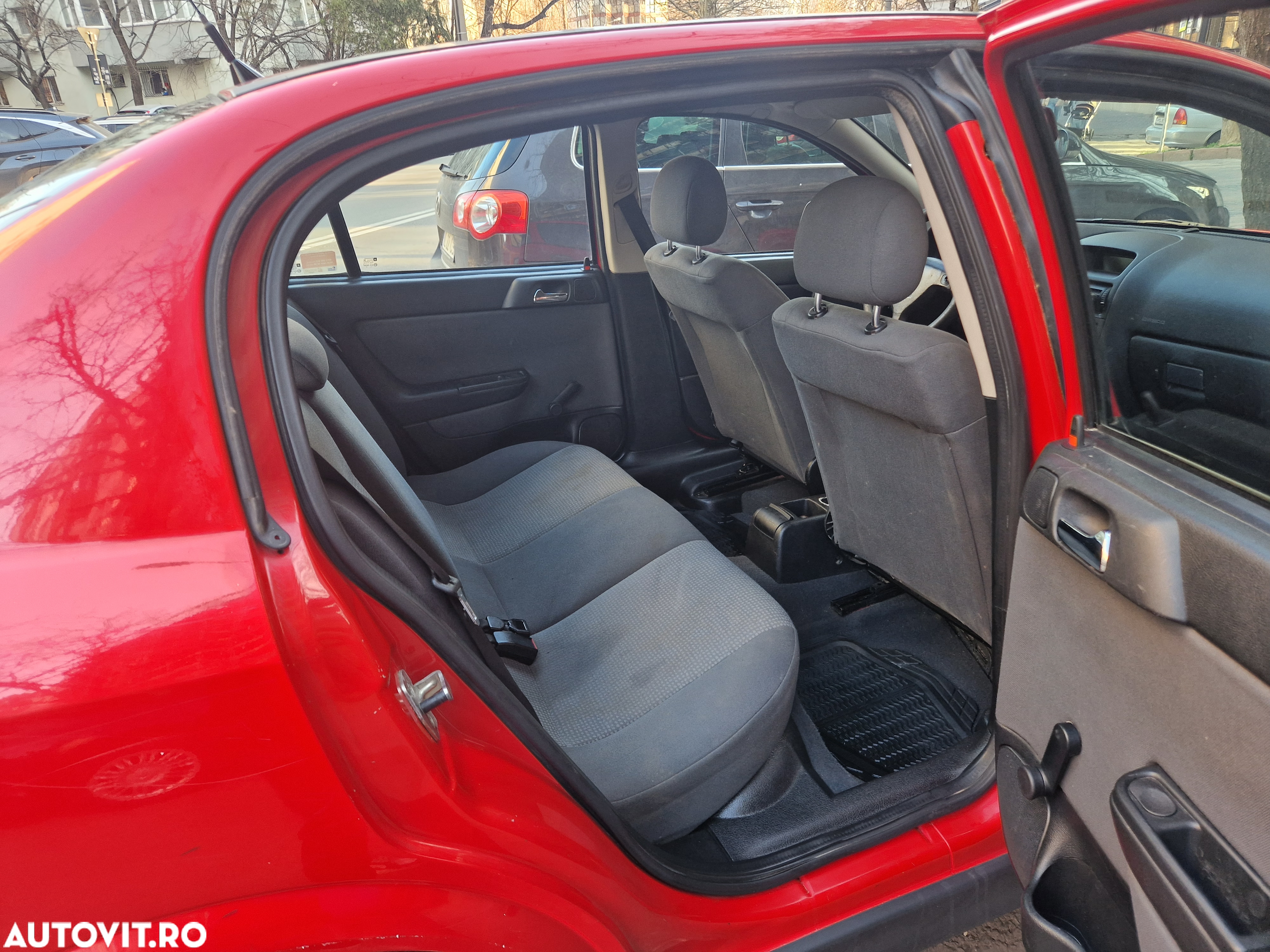 Opel Astra Caravan 1.6i 16V Comfort - 7