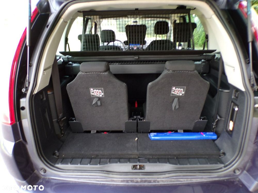 Citroën C4 Grand Picasso - 25