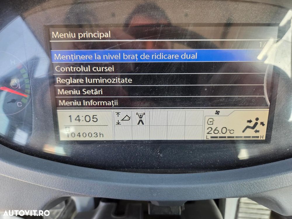 Hitachi ZW250, 10.400h, cupa 4mc LAMA NOUA, Anvelope MICHELIN profil L5, Gresare automata, consum mediu 17l/h, motor 251CP, Aer cond climatronic, computer de bord cu trransmitere date in limba romana, Camera luat vederi spate, STARE BUNA-PROMOTIE 76900Eur+tv - 14