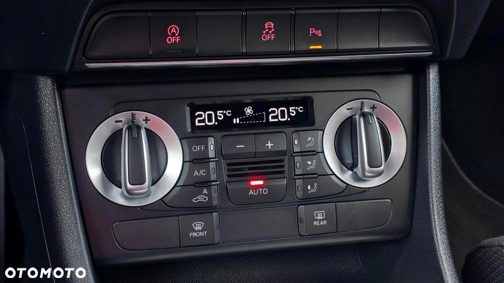 Audi Q3 2.0 TDI Quattro S tronic - 32