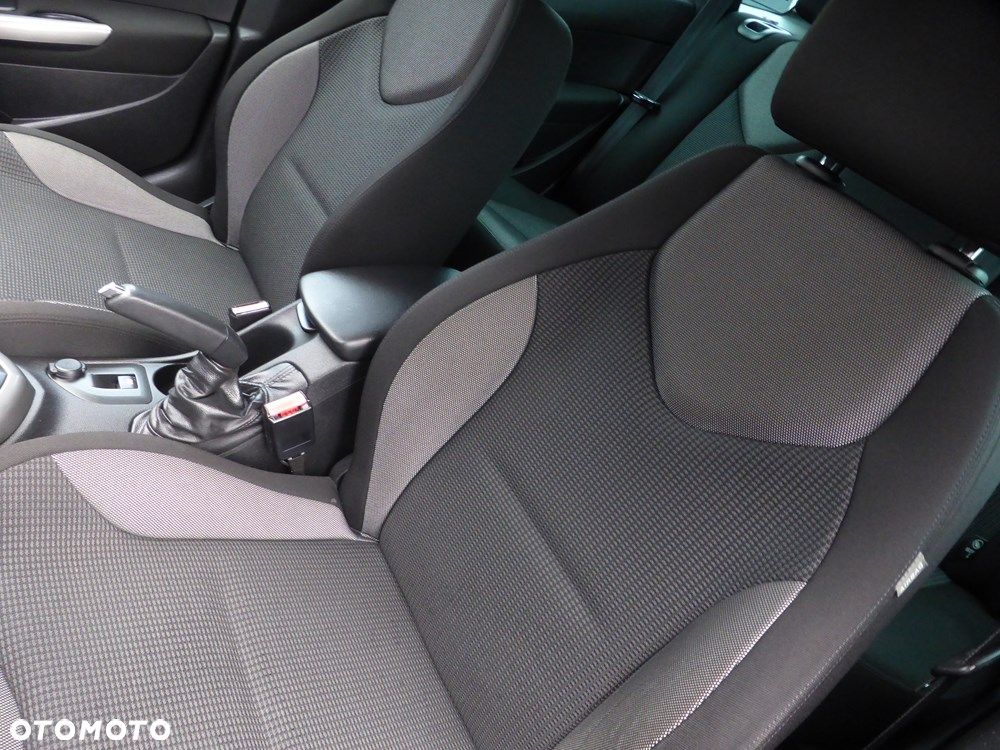 Peugeot 308 e-HDi FAP 110 Stop&Start Business Line Niveau 2 - 29