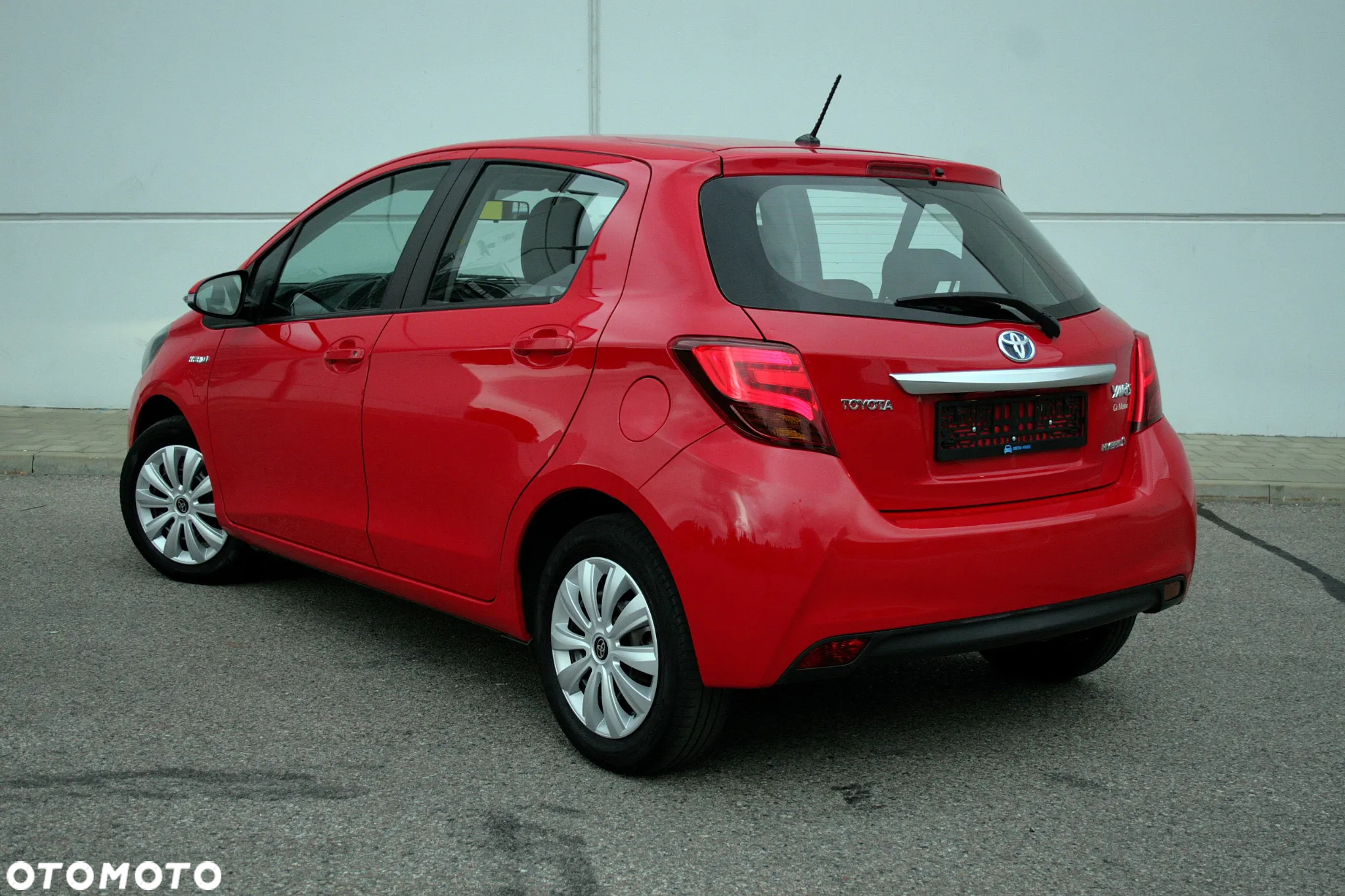 Toyota Yaris Hybrid 1.5 VVT-i - 7