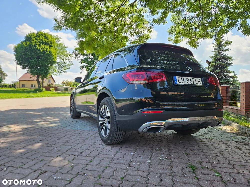 Mercedes-Benz GLC 200 d 4-Matic Business Edition - 3