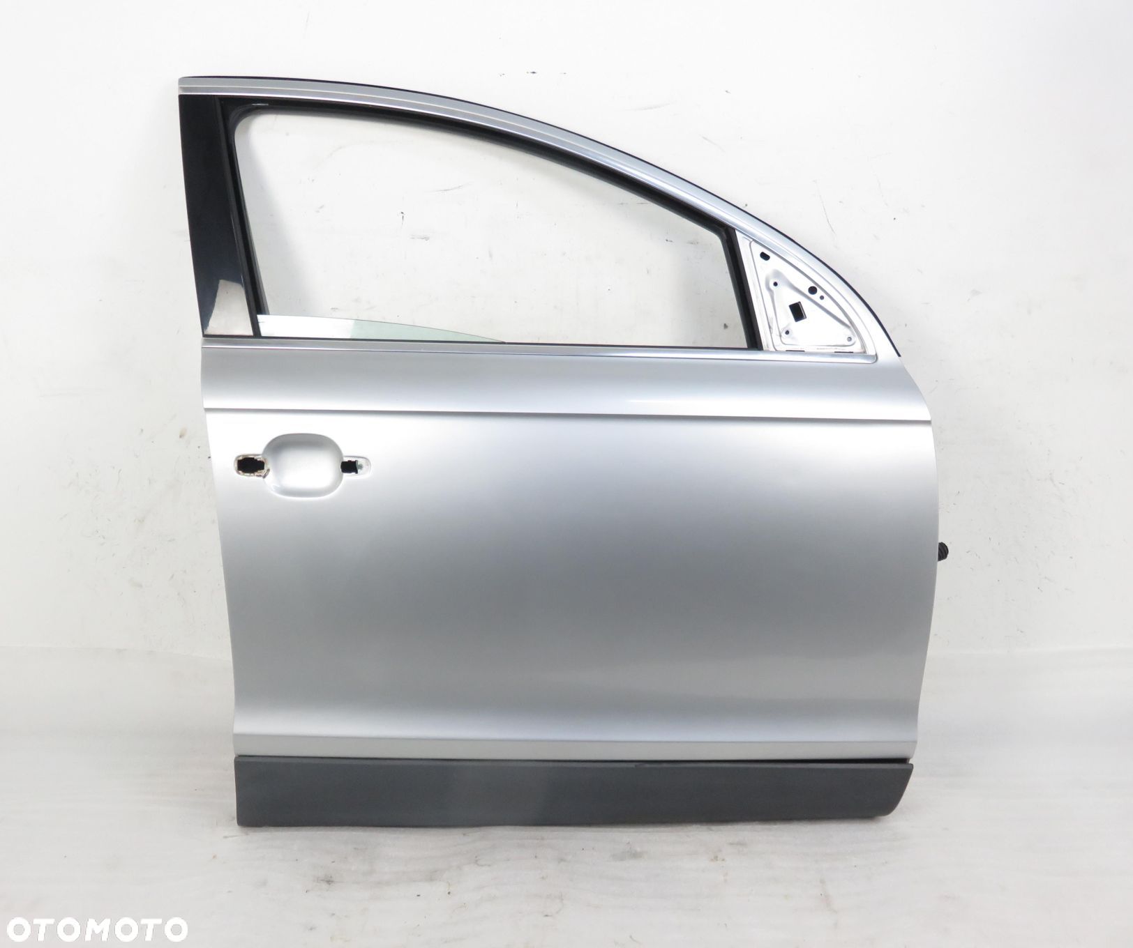 DRZWI PRAWE PRZEDNIE AUDI Q7 (4L) 5B5B - 1