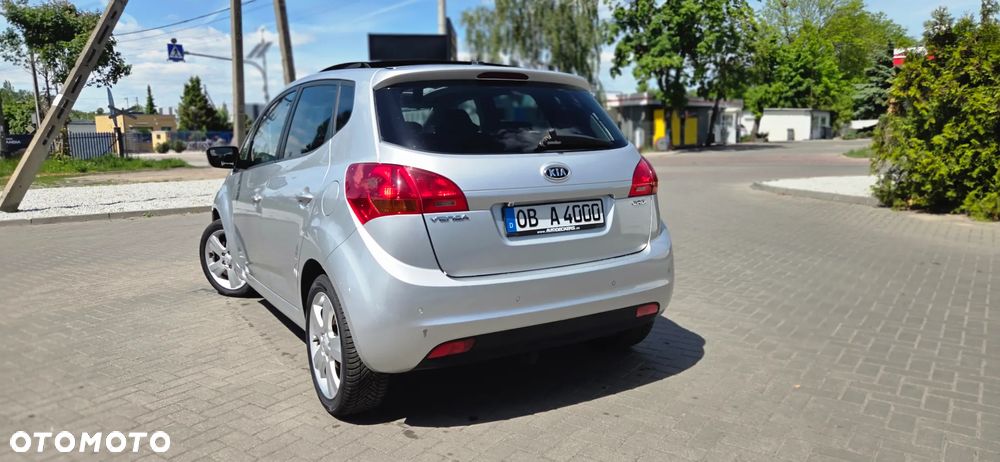 Kia Venga 1.6 CRDi 128 ISG Vision - 12