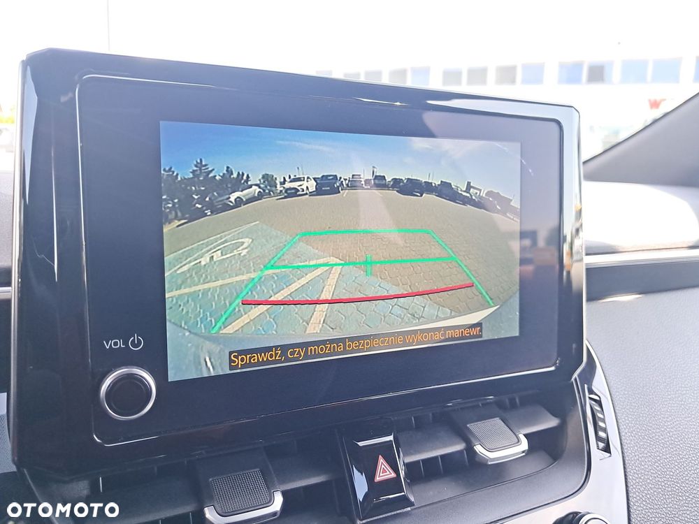Toyota Corolla 1.8 Hybrid Comfort - 23