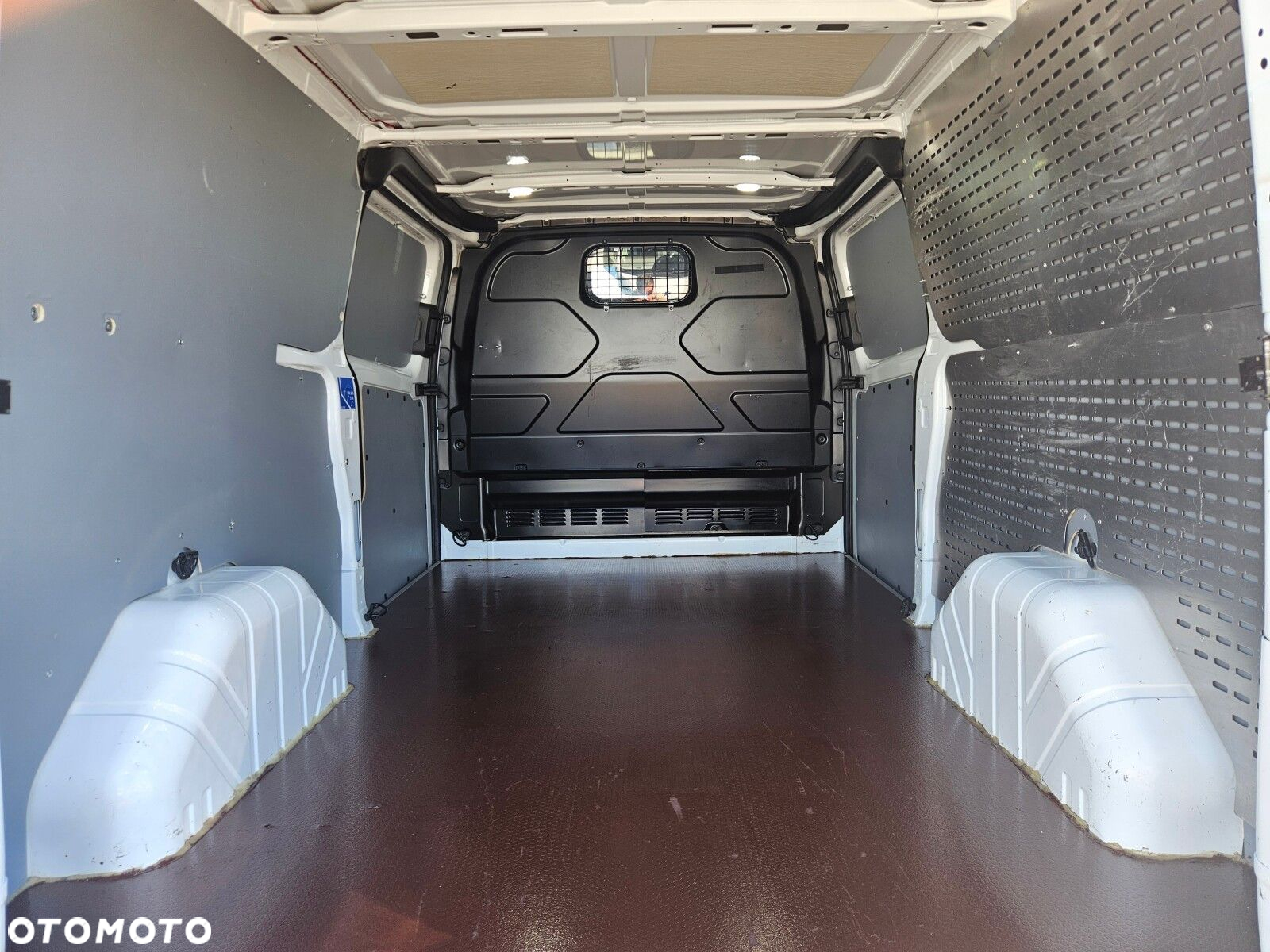 Ford transit-custom L2H1 *59900zł NETTO* 2.0TdCi/170KM - 19