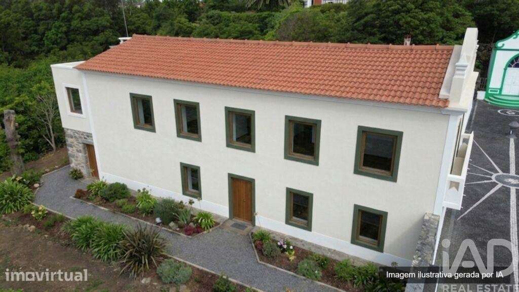 Casa / Villa em Lajes do Pico de 229,00 m2