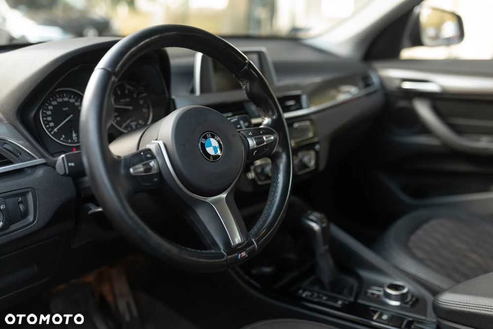 BMW X1 xDrive20i xLine - 19