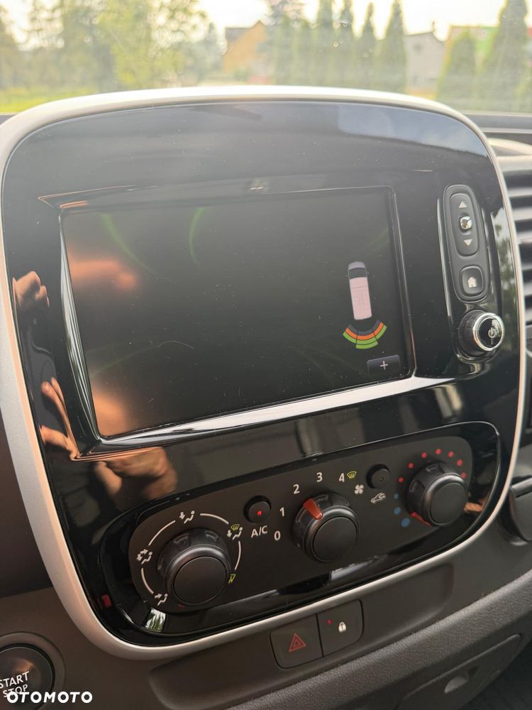 Renault Trafic - 20