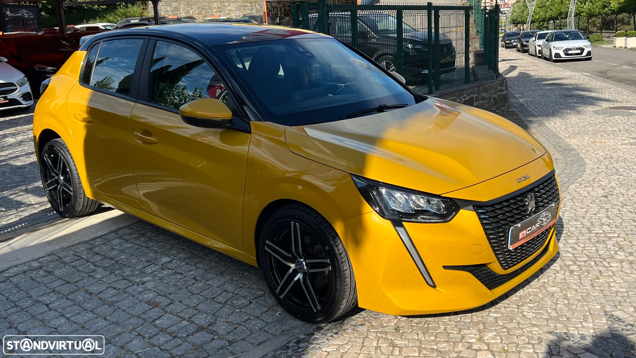 Peugeot 208 1.5 BlueHDi GT Pack - 2