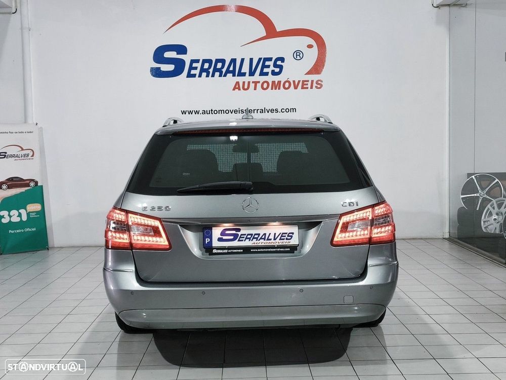 Mercedes-Benz E 250 BlueTEC Elegance Auto. - 6