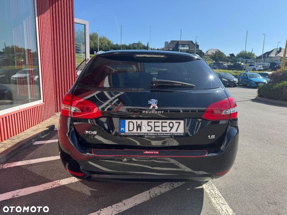 Peugeot 308 - 7