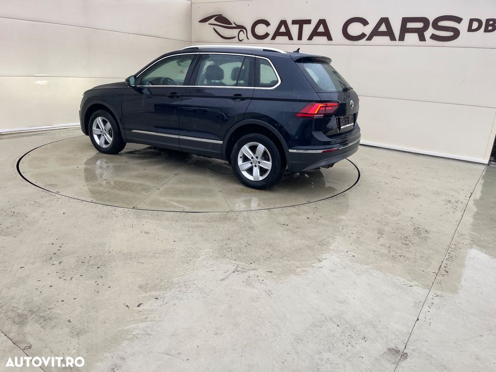 Volkswagen Tiguan 2.0 TDI SCR 4MOTION DSG Offroad - 9