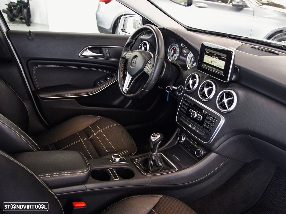 Mercedes-Benz A 180 CDI BE Edition Urban - 8