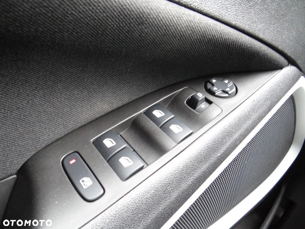 Opel Crossland X 1.2 Action - 14