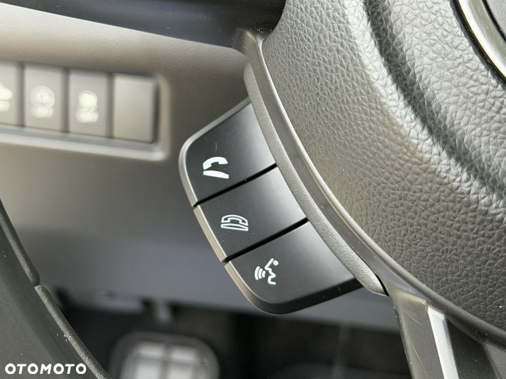 Suzuki Swift - 25