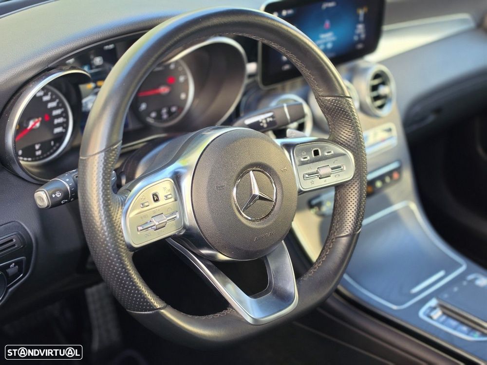 Mercedes-Benz GLC 220 d 4Matic 9G-TRONIC AMG Line Advanced - 23
