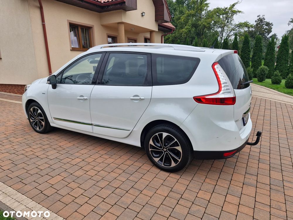 Renault Grand Scenic - 8