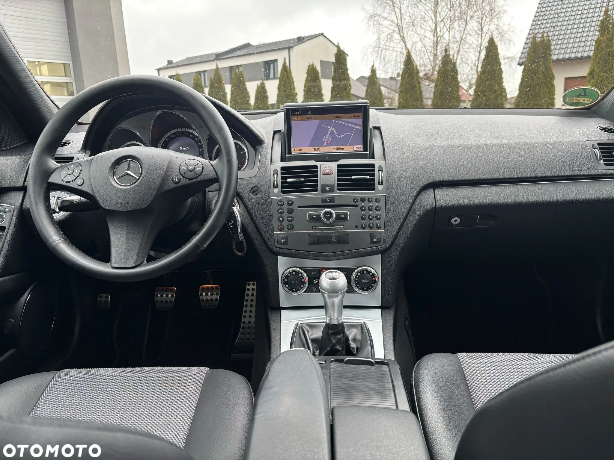 Mercedes-Benz Klasa C 180 Kompressor Avantgarde - 26