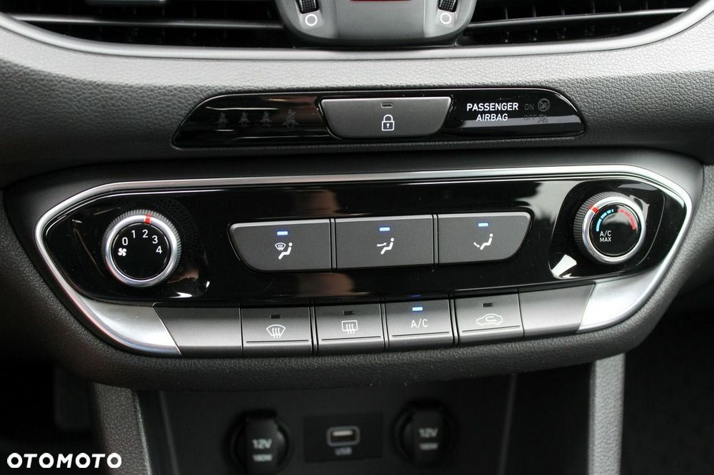 Hyundai i30 1.0 T-GDI Modern - 18