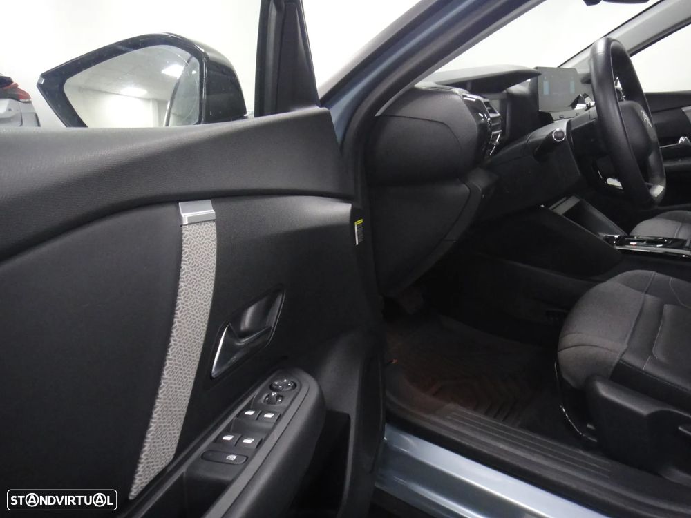 Citroën e-C4 Shine - 10