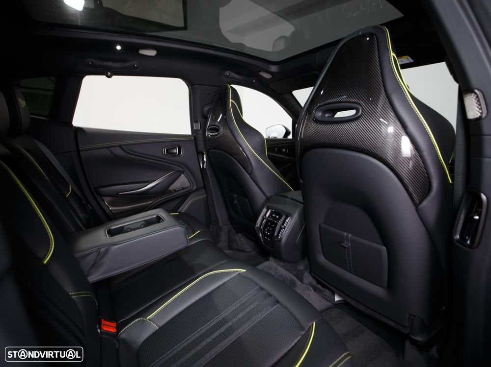 Aston Martin DBX 707 - 14