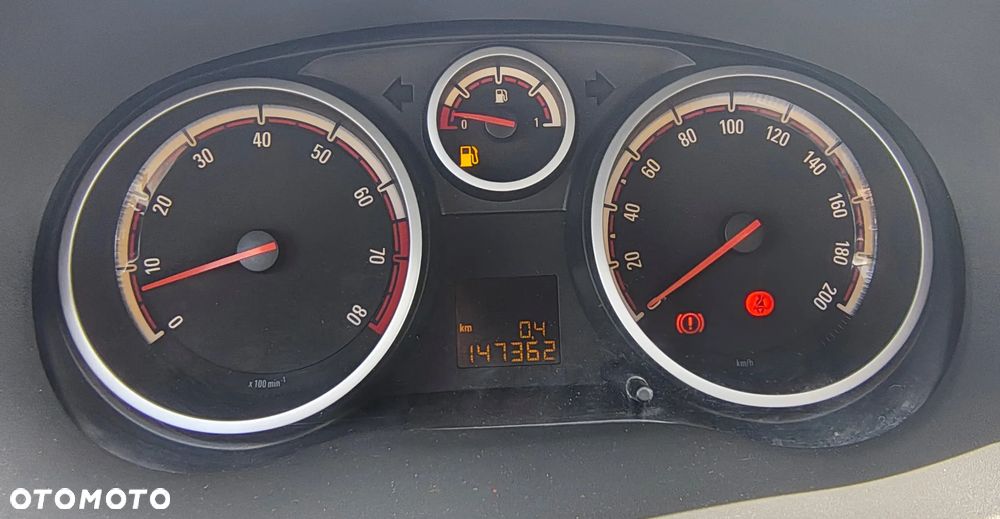 Opel Corsa 1.4 16V Cosmo - 17