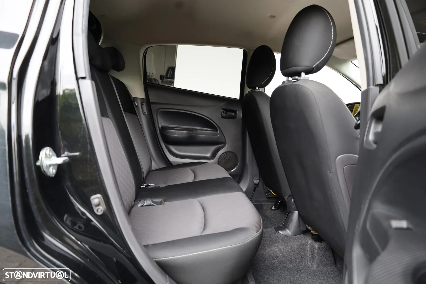 Mitsubishi Space Star 1.2 Intense - 27
