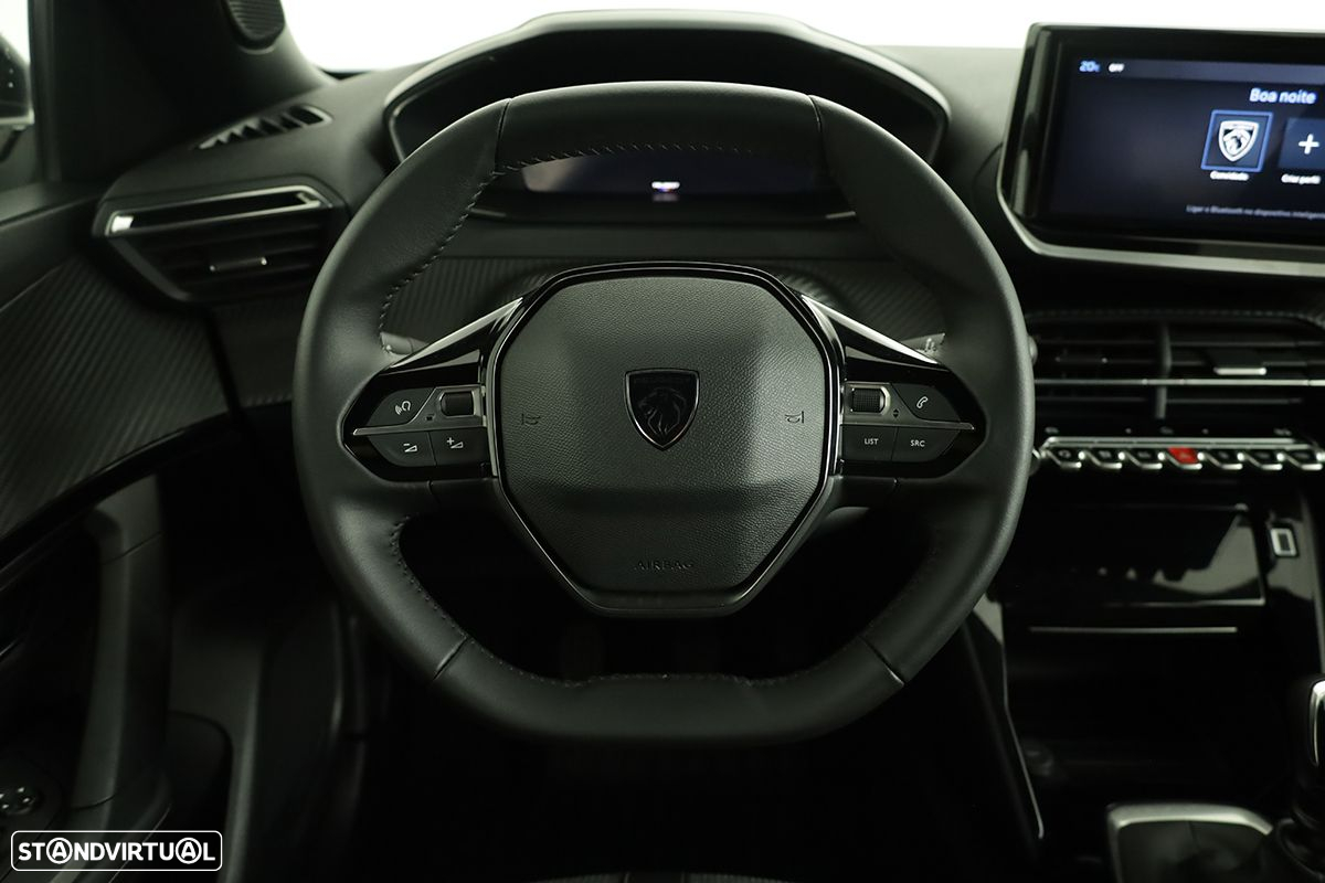 Peugeot 2008 1.2 PureTech Allure - 15