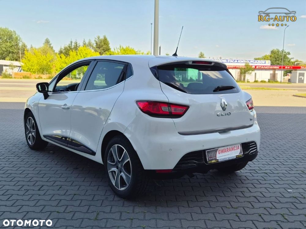 Renault Clio - 9