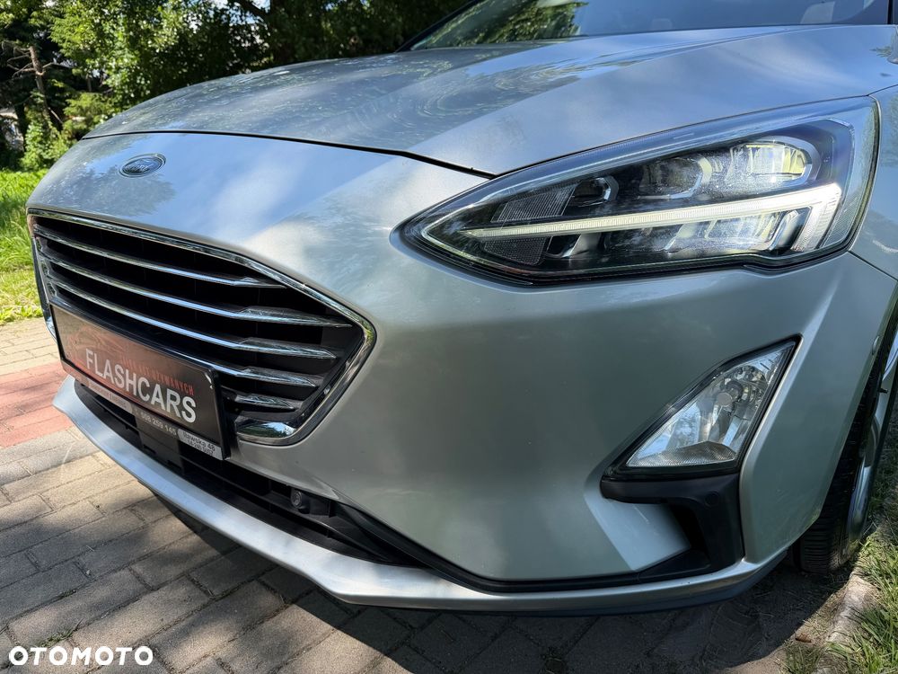 Ford Focus 1.0 EcoBoost STart-Stopp-System TITANIUM X - 30