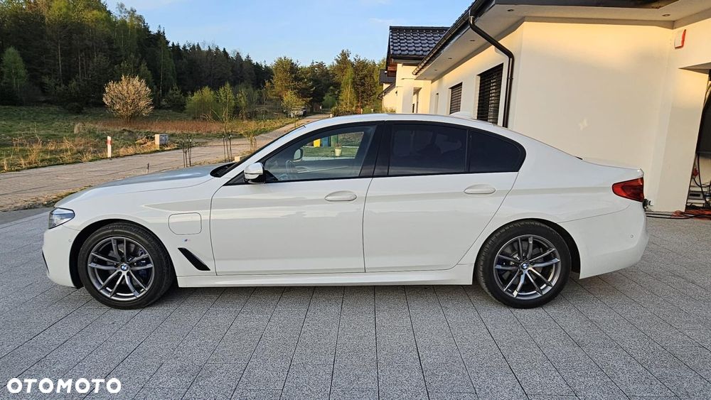 BMW Seria 5 530i M Sport sport - 2