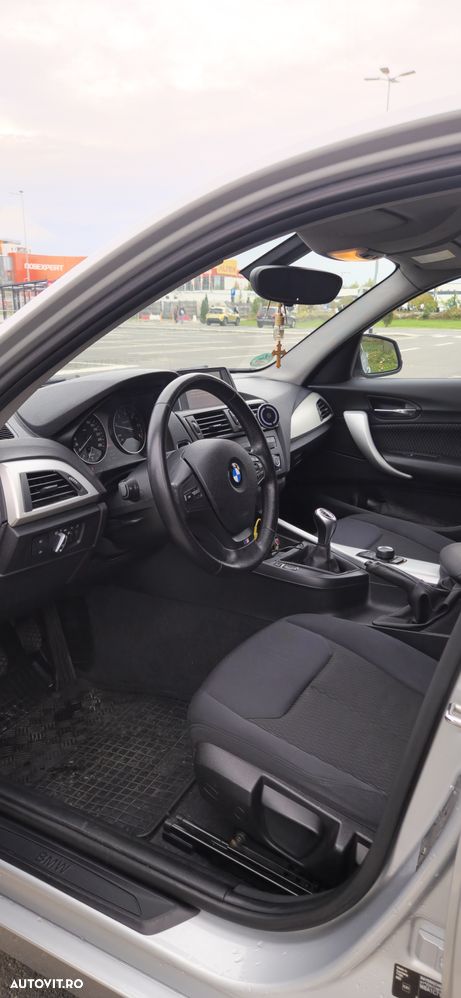 BMW Seria 1 116d - 8