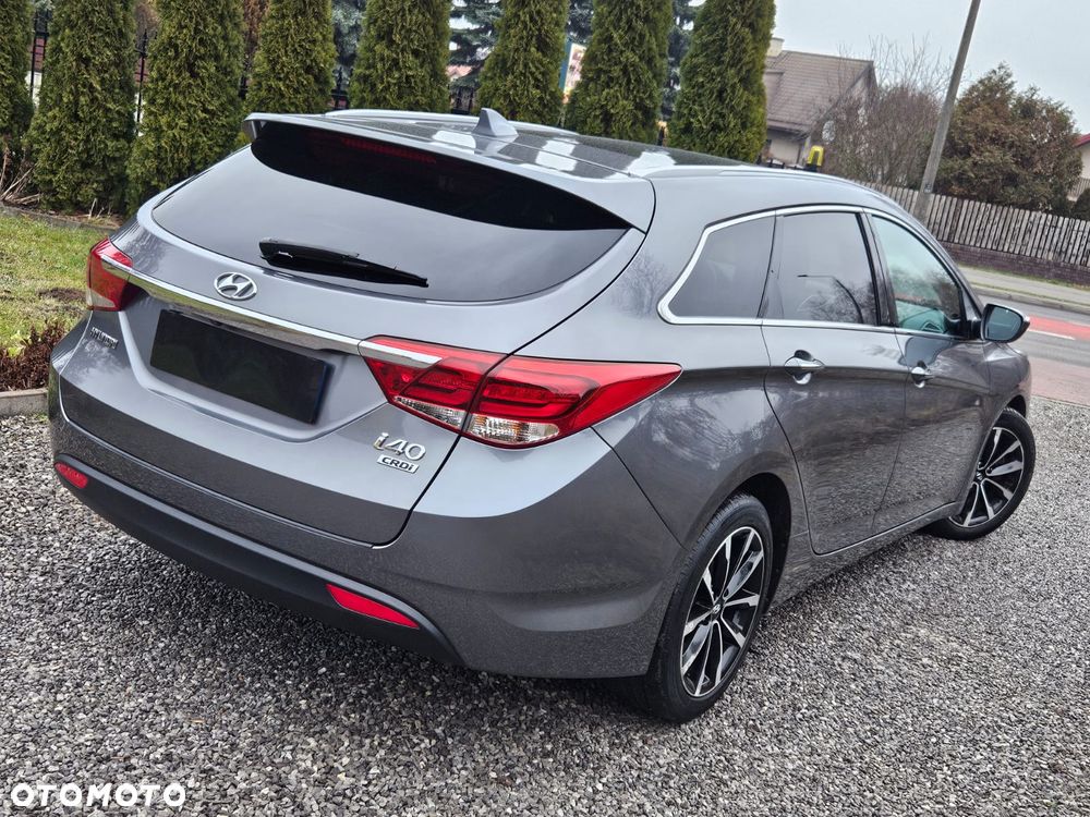 Hyundai i40 Kombi 1.7 CRDi DCT Trend - 9