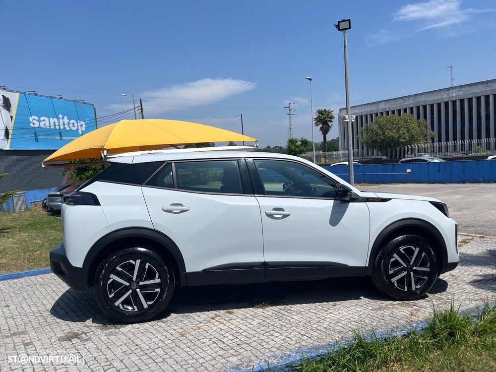Peugeot 2008 1.2 PureTech Style - 9