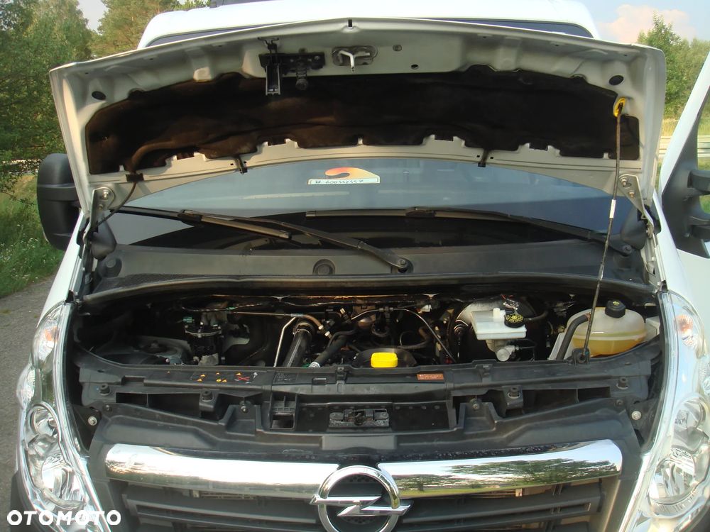Opel MOWANO - 23
